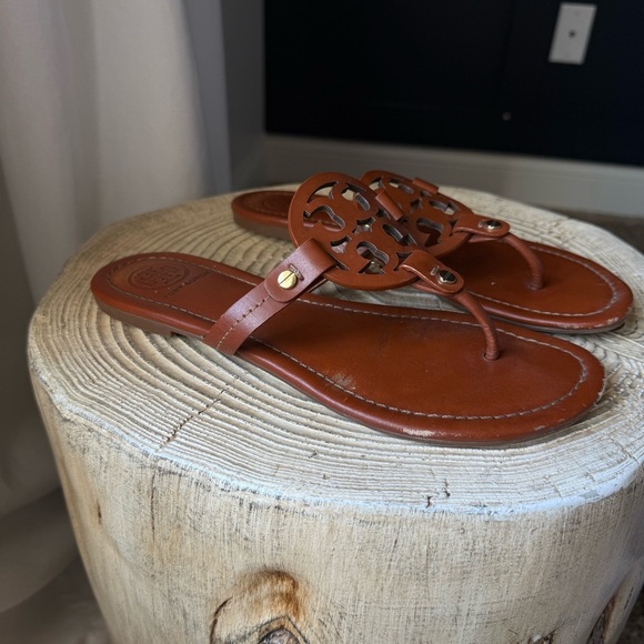 Tory Burch Miller Thong Women's Brown Sandal Size 8 - Picture 8 of 16